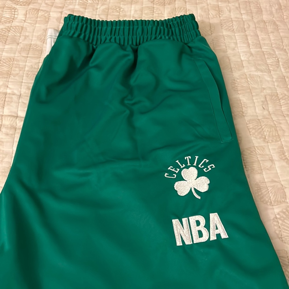 Dunk NBA 5xl Kelly green, white black, full zip jacket n zip on both pants legs